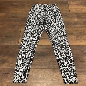 Sage collective cow print legging XS